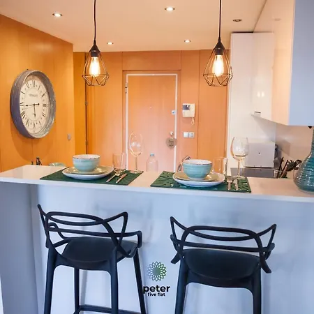 Appartement Peter Five Flat By Tonsdeverde Braga