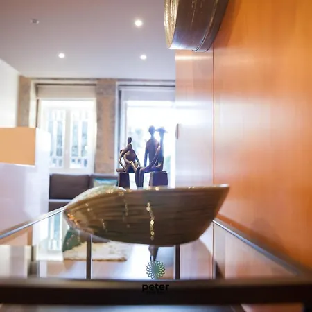 Peter Five Flat By Tonsdeverde * Braga