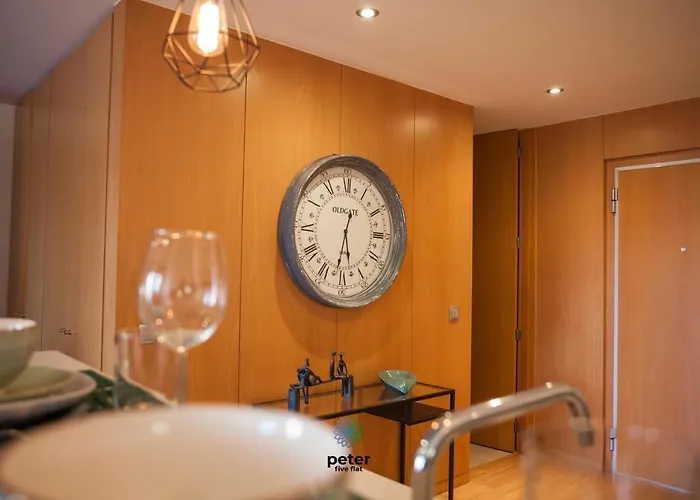 Peter Five Flat By Tonsdeverde *