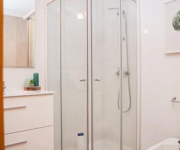 Peter Five Flat By Tonsdeverde Апартаменты Брага